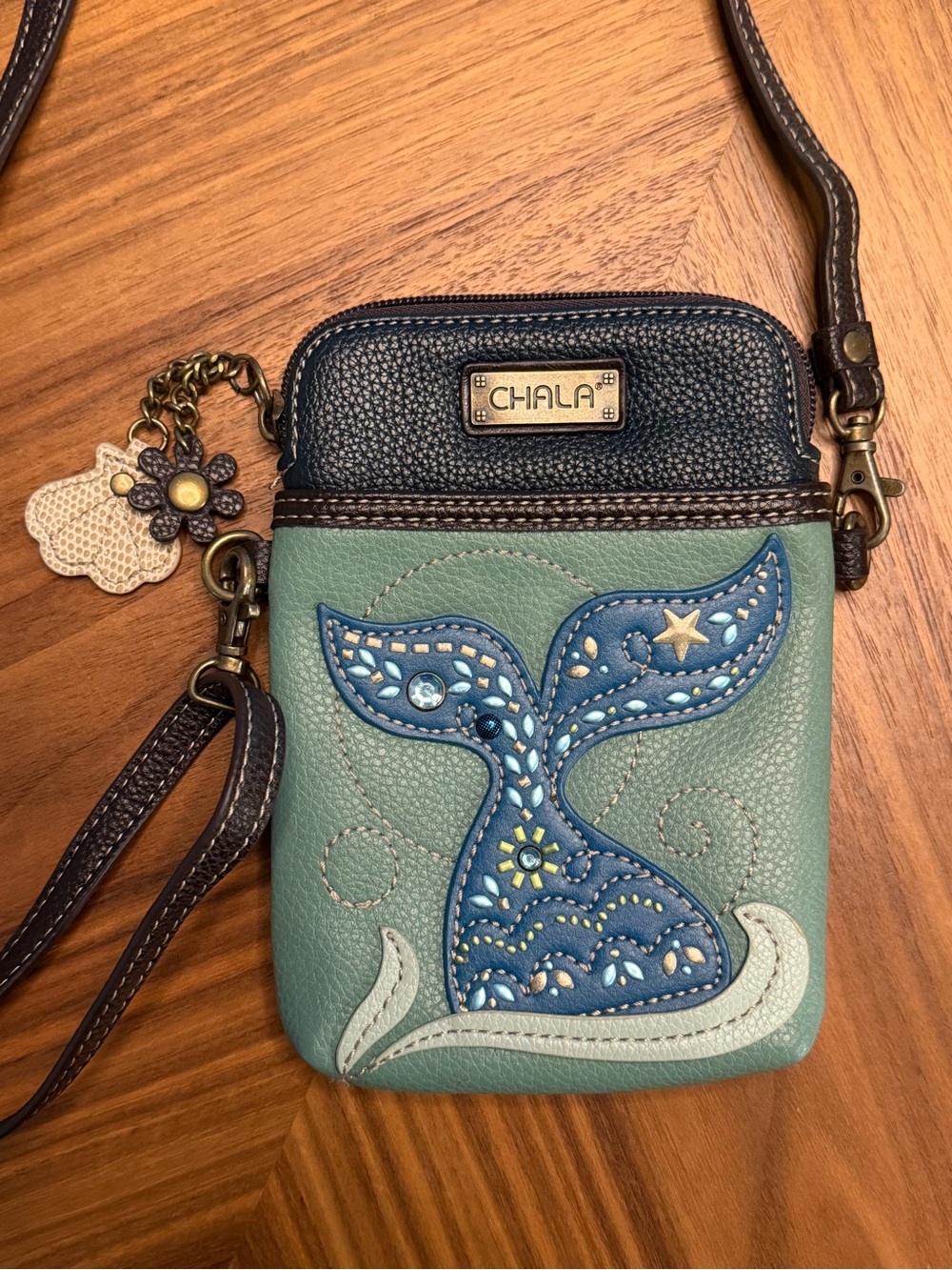 Chala Whale Tail Cell Phone Crossbody Teal Blue With Charm